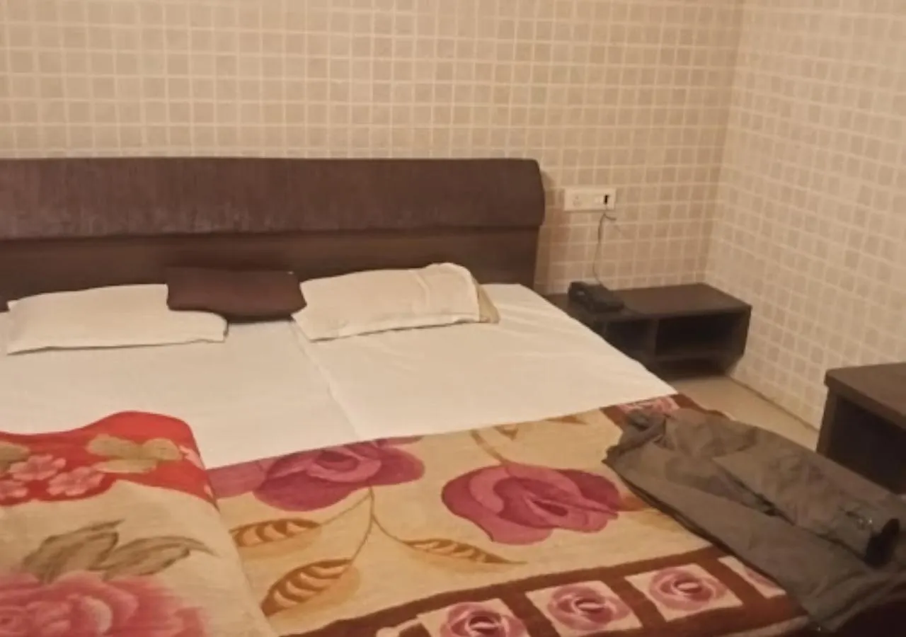 Rajmahal Hotel Varanasi