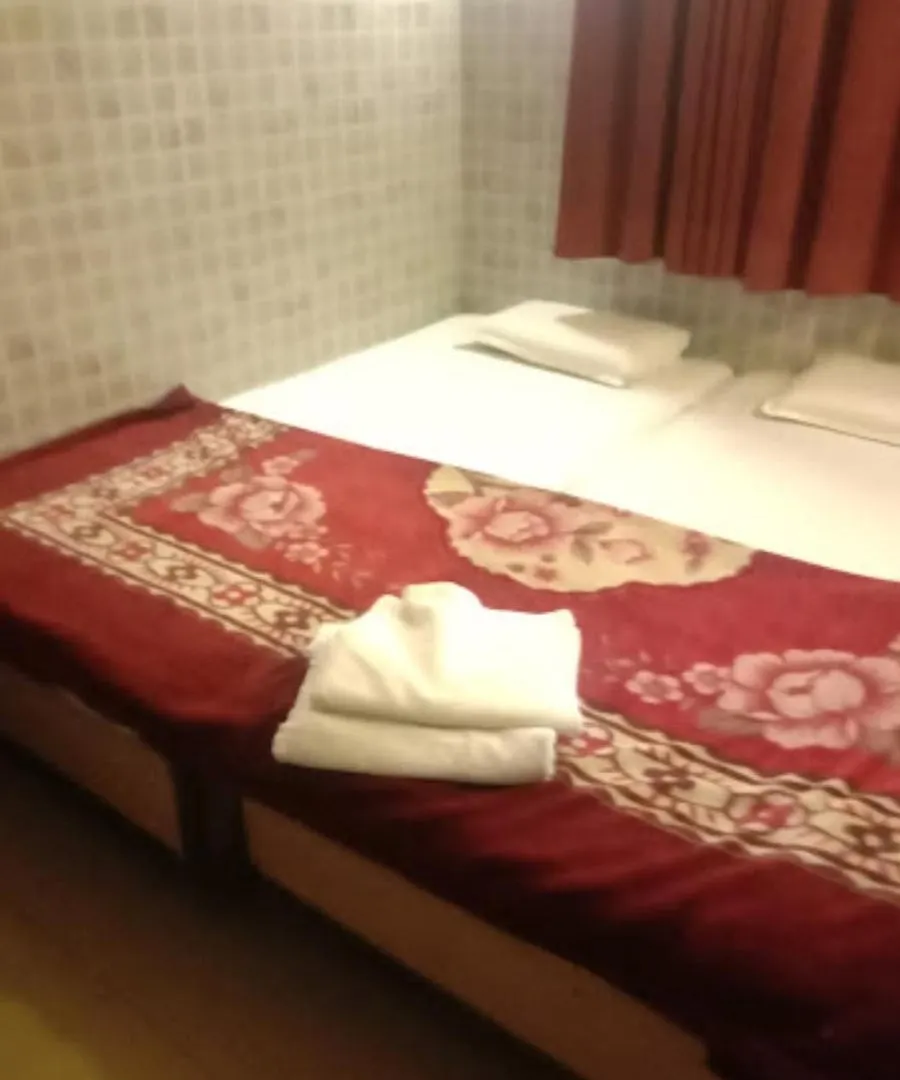 ****  Rajmahal Hotel Varanasi India